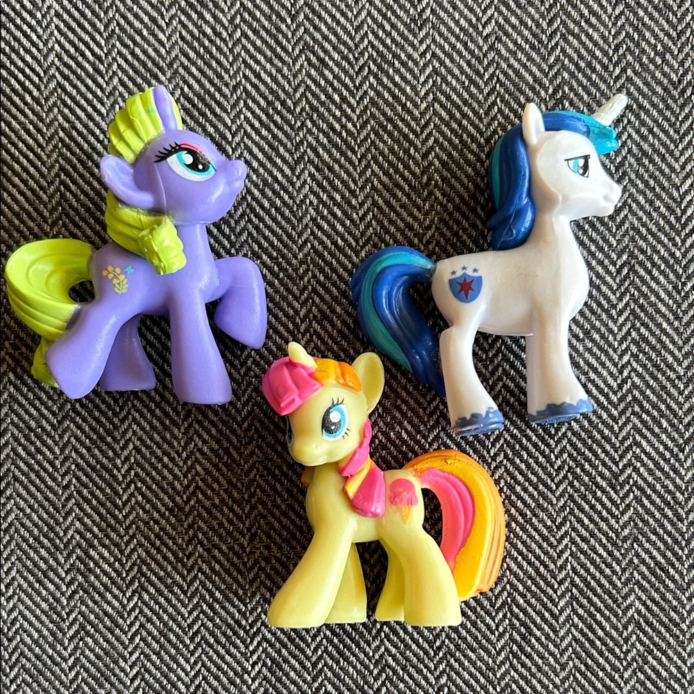 My Little Pony FIM, 3 G4blind bag mini figures, 2010